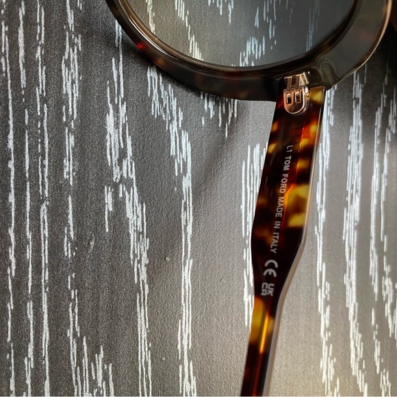 Tom Ford Brown Sunglasses - Picture 4 of 4